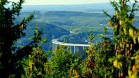 Siegtalbrücke ( Eiserfelder Brücke) vom Pfannenbergturm aus fotografiert.